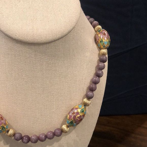 Vintage Amethyst Beads and Gold Floral Cloisonné Enamel Beaded Necklace - Picture 7 of 12